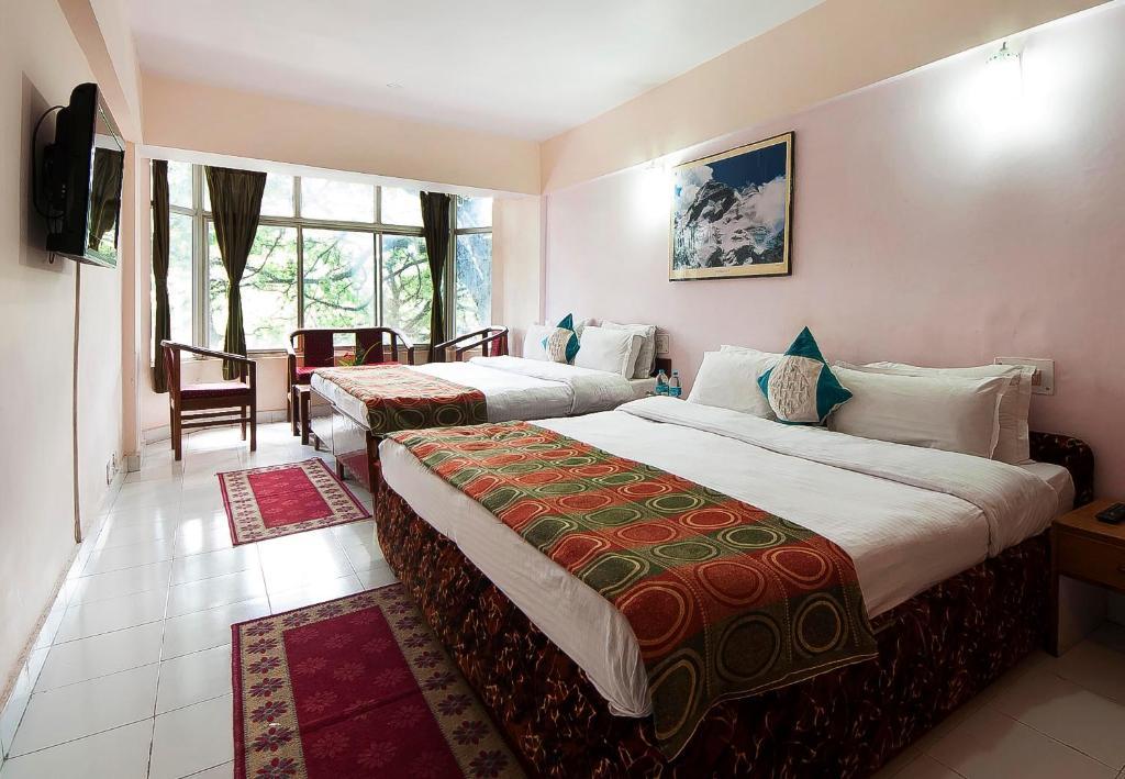 נייניטל Hotel Anamika חדר תמונה