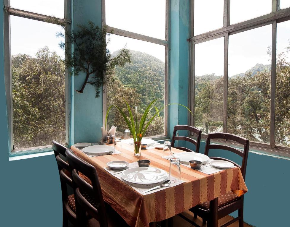 נייניטל Hotel Anamika מראה חיצוני תמונה