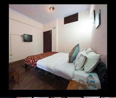 נייניטל Hotel Anamika מראה חיצוני תמונה